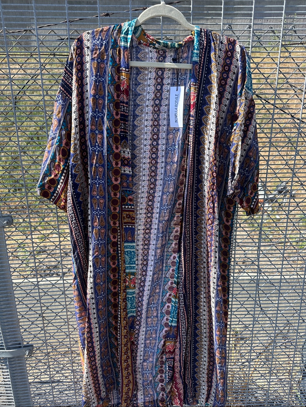 Novella Royale Kimono NWT